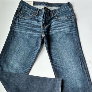 Abercrombie & Fitch Classic Straight Jeans Waist 31 Length 32 Color Dark Wash